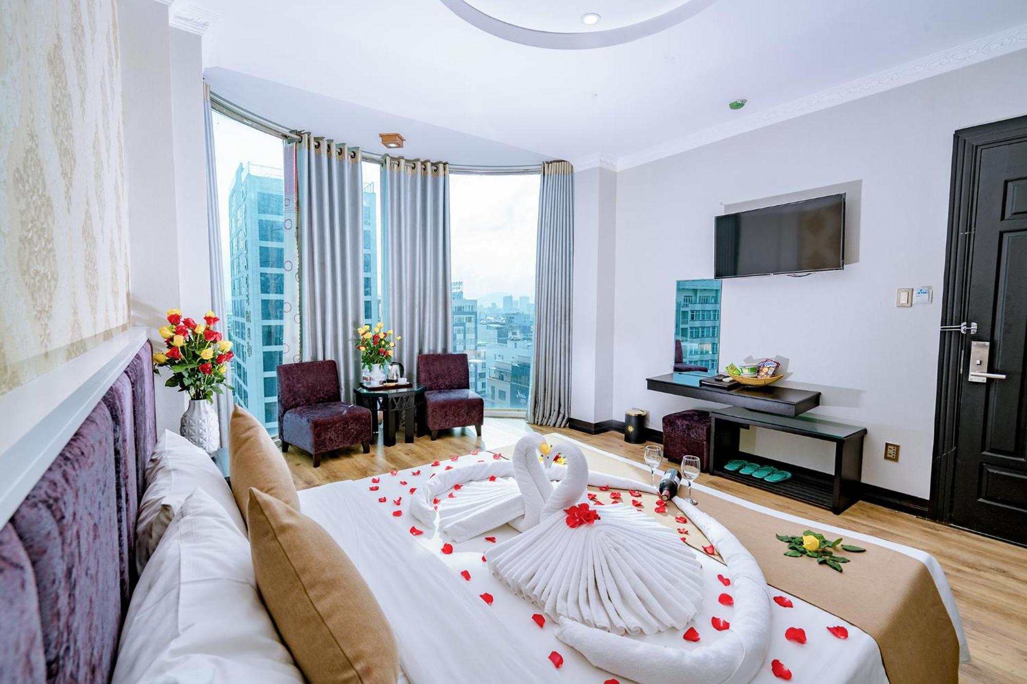 Adina 3 Star Hotel Da Nang Exteriör bild